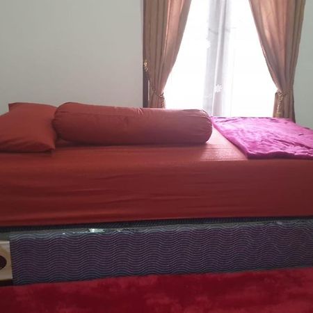 Richandy House - 3 Bedroom Full Ac & Hot Water Kejayan Екстериор снимка
